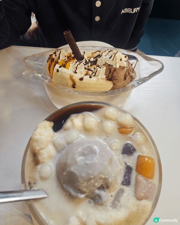 喜歡周圍去，演唱會，海邊，漂亮風景和燈飾,還有吃很多美食