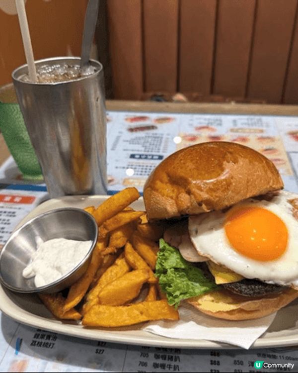 兩間本地大件夾抵食餐廳，兩間都位置油尖旺區，一間推介朋友情侶...