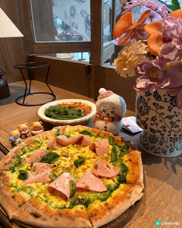 以上的照片是我在聖誕節當天吃了的食物，充滿濃厚的聖誕氣氛。