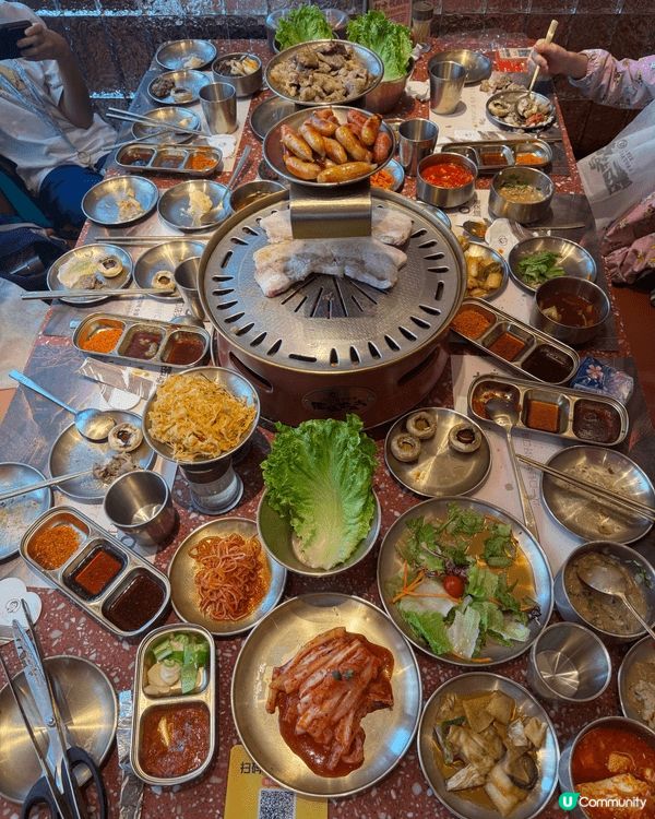 食韓燒，除咗食燒肉，小朋友最鍾意就係食薯蓉沙律，任食Side...