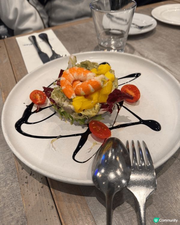 今天的午餐簡直是一場美食的盛宴！🍽️