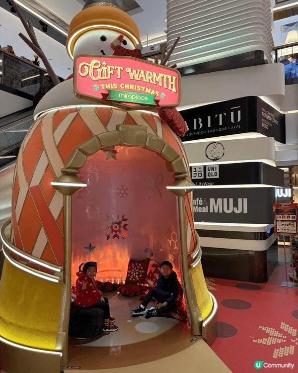 今年聖誕佈置簡約得來又精緻, 很多細節位, 影相留念打卡一流...