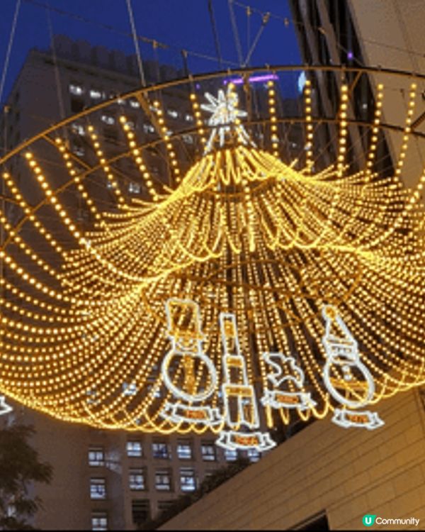 皇后像廣場+Landmark，濃濃的聖誕節氣氛，