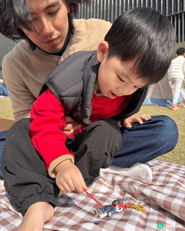 每年聖誕正日都會跟孩子去西九龍野餐，以及欣賞聖誕樹。今年天氣...
