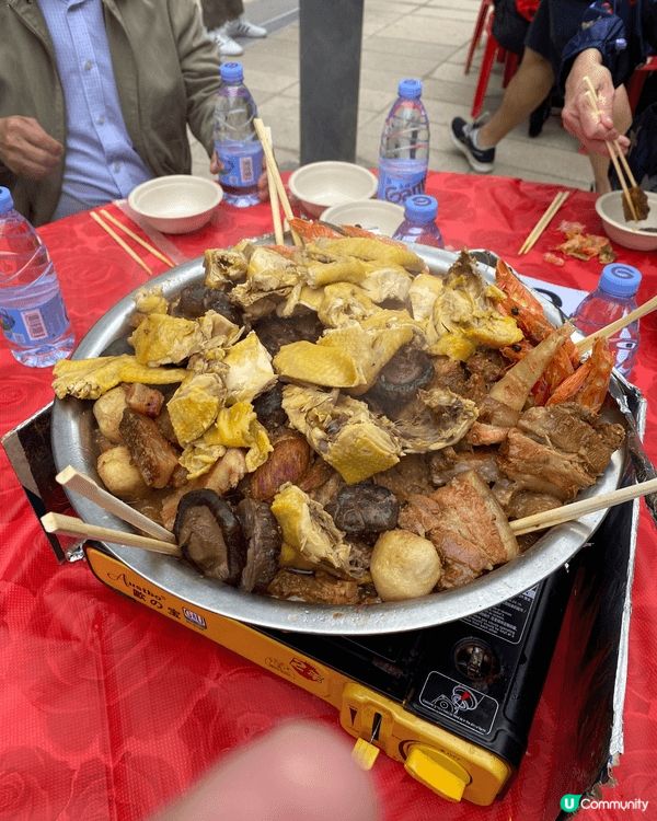 節日最緊要係一家團聚，如果可以一家人一齊去教年華，都係一件好...