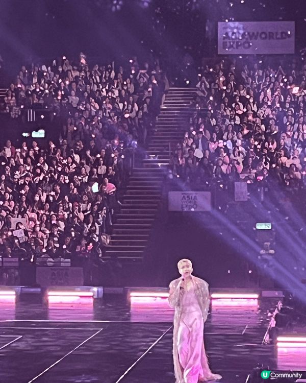 2025年12月參加了Anson lo的演唱會，主題係：愛。