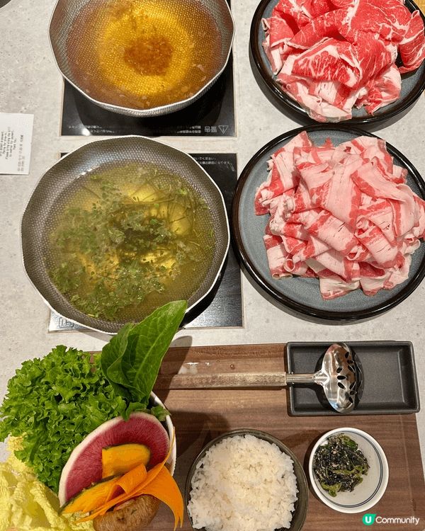 同朋友去睇戲之前，要醫一醫肚，喺門口聞到一陣陣香味，我哋就決...