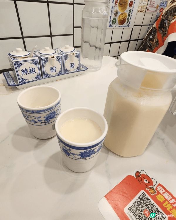 睇完電視推介，就去試下荃灣分店既劉興記，一坐低已經有豆漿飲，...