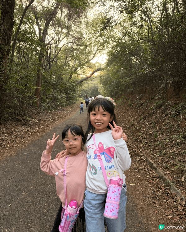 下午去錦田河背村有機農莊，再去行水塘睇日落，回程經過屯門大會...