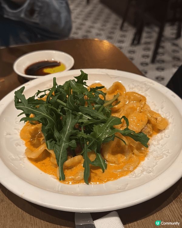 pici 餐廳食物美味，氣氛好，有免費生日慶祝，鼓勵用餐！