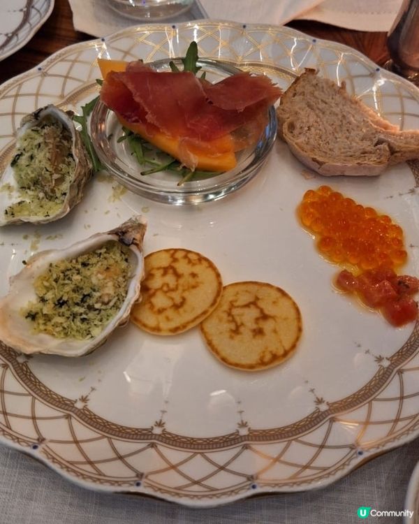 tiffin 全西式自助餐