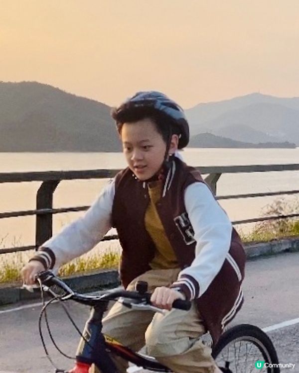 假期好去處——大美督踩單車睇日落享受家庭樂