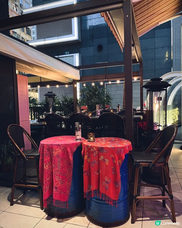 灣仔戶外度假風🌴🍹 椰林樹影泰國菜