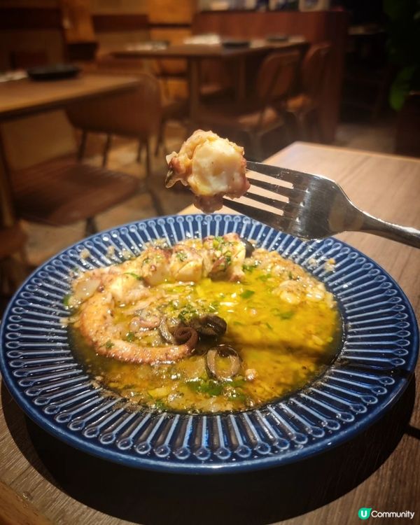 香港地中海菜！🤤 必試黑松露鷹嘴豆泥！😋