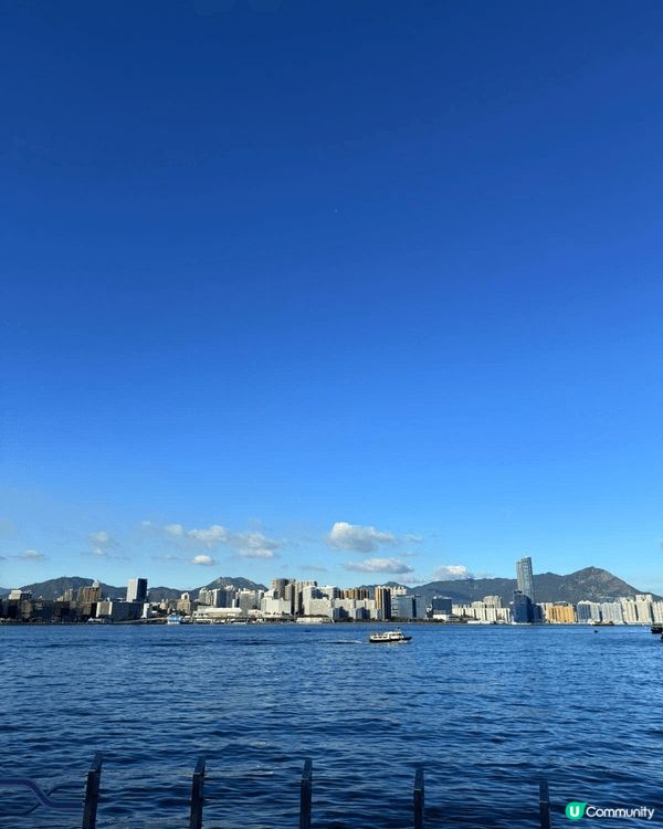 灣仔海濱長廊（英語：Wan Chai Promenade）是...
