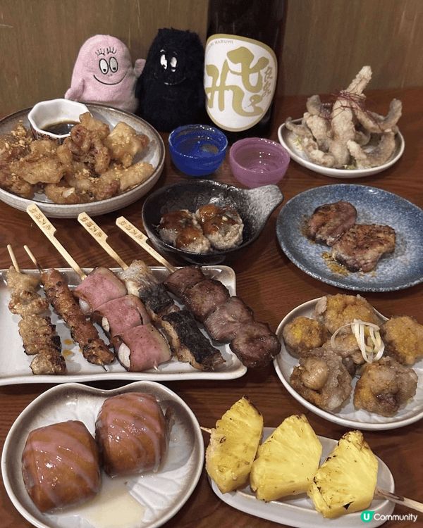 以香港本土菜式，融合日本居酒屋飲食文化所設立嘅『港式居酒屋』...