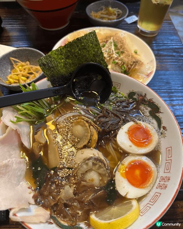 喺灣仔食嘅拉麵，交通方便，大阪煎餃子有新意又好食。