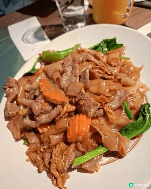 周末去馬鞍山探朋友👭，朋友帶我去新泰東南亞餐廳 (馬鞍山廣場...