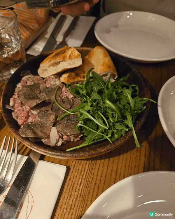 上次去左位於中環嘅The Pizza Project，嗌左個...