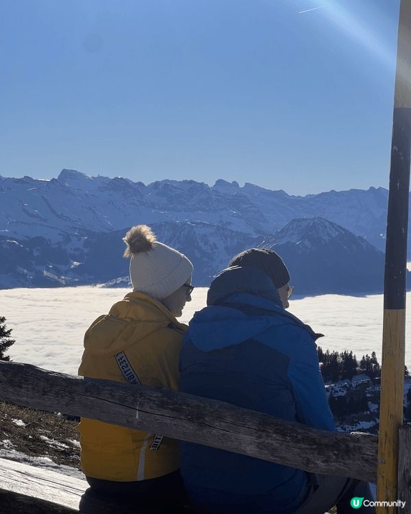 聖誕當然唔少得要睇雪，去瑞士感受一下歐洲嘅聖誕氣氛，別有一番...