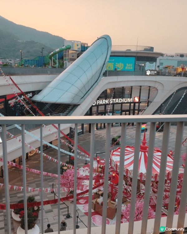 沉日細佬囡囡生日，我就帶埋仔仔同佢地一齊去左西沙go par...