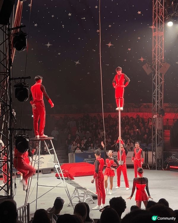 我今個聖誕有幸同屋企人一齊去咗睇世界級嘅馬戲團表演🫰🏻。一入...