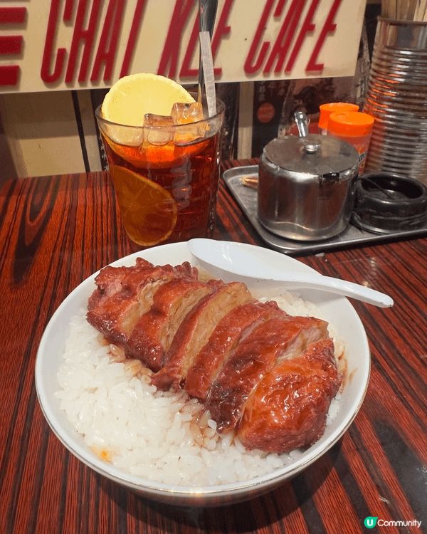 九龍寨城，呢個名字對於香港人來講，絕對唔陌生。五十年代起，呢...