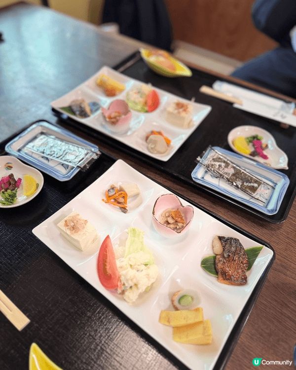 最近我去了日本福岡的由布院，專程搭了超有名的由布院之森列車。...