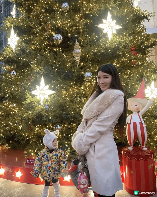 韓國🇰🇷過聖誕也是氣氛滿滿！大大棵聖誕樹🎄任影唔嬲！