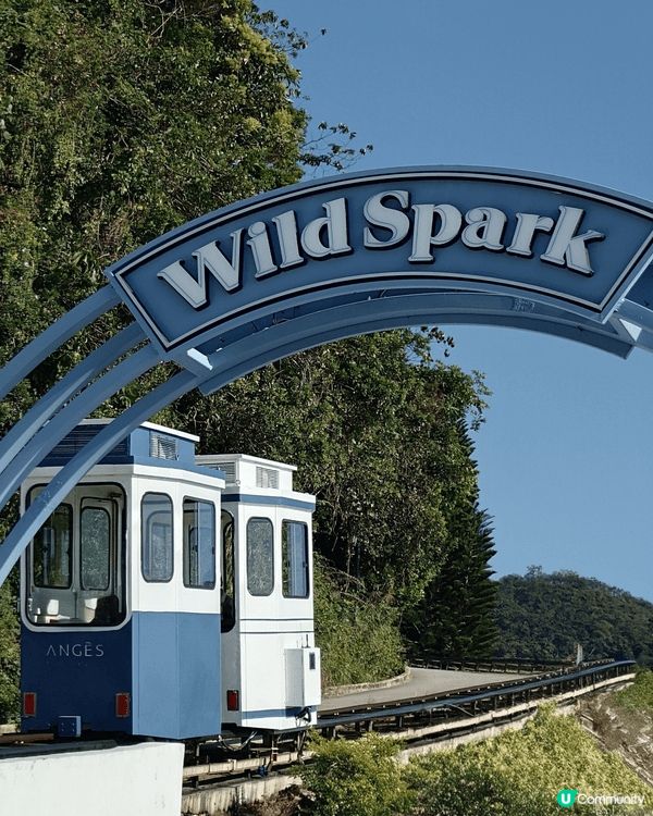 最近去咗深圳大鵬新區嘅南澳！真係好靚距離香港大約兩個鐘頭車程...