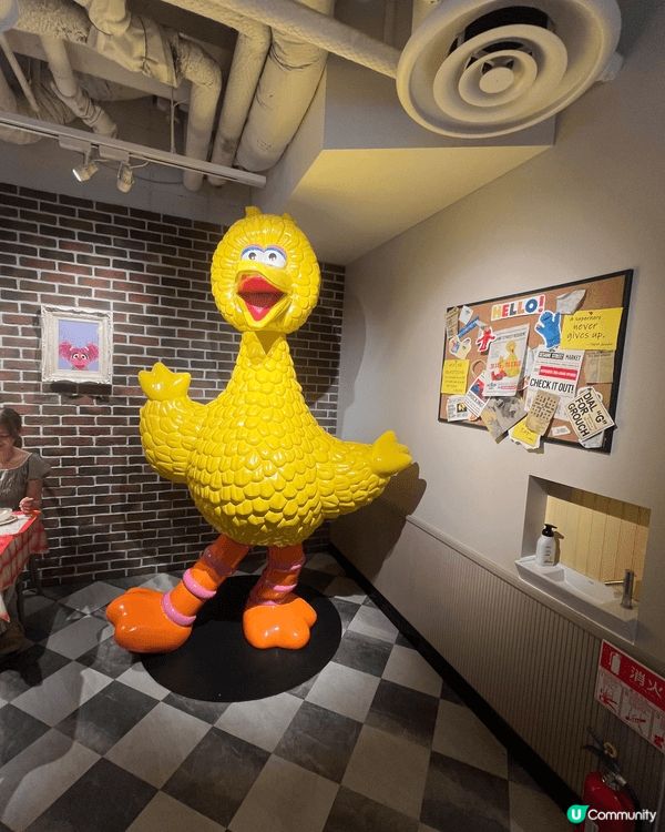 東京的Sunshine City，有間「SESAME STR...
