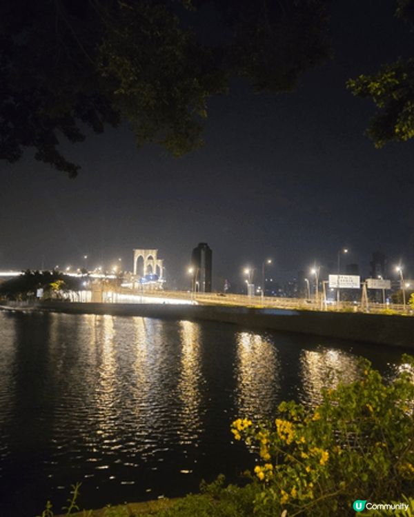 澳門媽閣前地，晚上風景秀麗，比日間多了份寧靜。