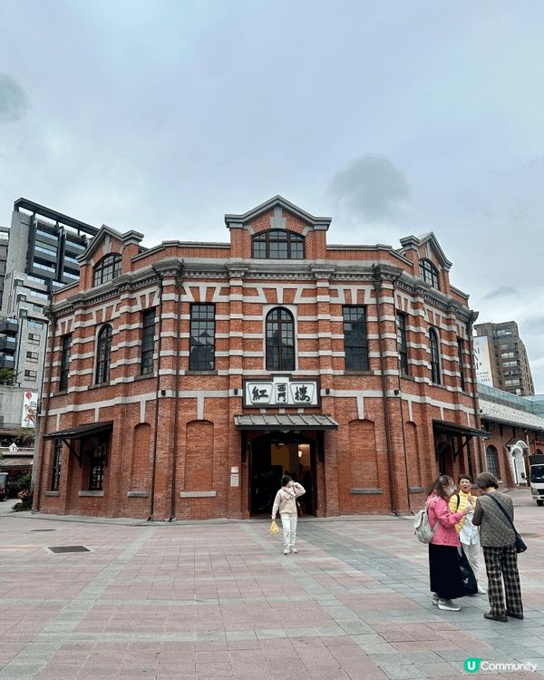 西門紅樓係台北旅遊打卡必去嘅景點，保留咗日治時期嘅歷史建築特...