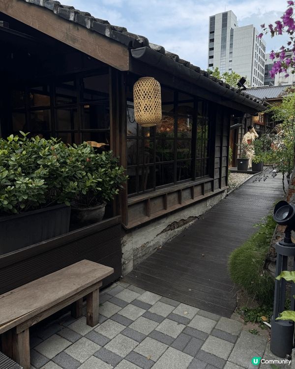 到底係快閃台北定快閃京都呢😆台北東門呢到竟然好似京都咁，呢到...