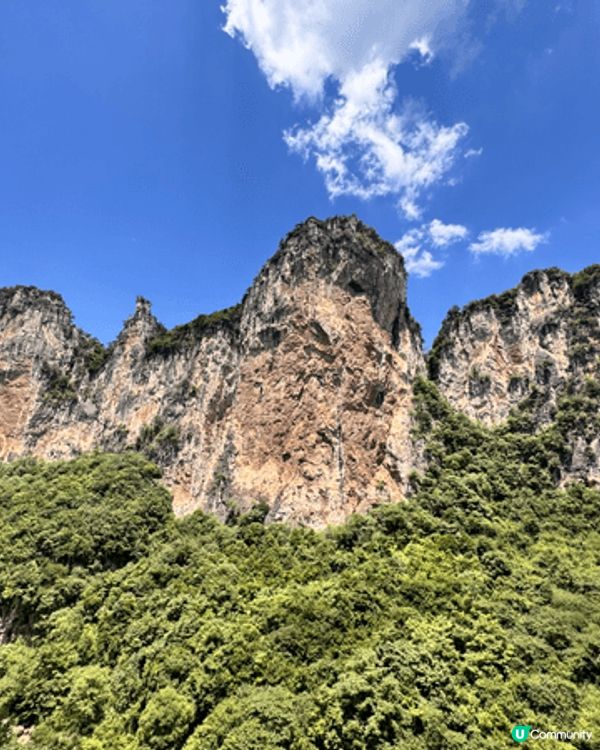 氣候宜人、冬暖夏涼，一年氣溫平均只有15度，夏天最高都係20...