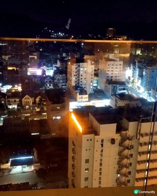 越南下龍灣酒店夜晚風景優美，又適宜去行山打卡。
