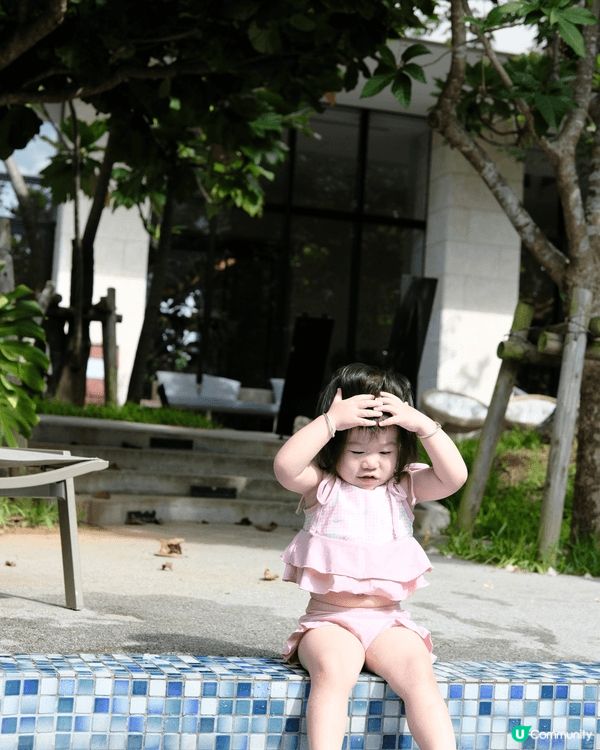 哈哈，帶個2-3歲嘅BB女去沖繩，唔係旅行，係去進行一場「治...