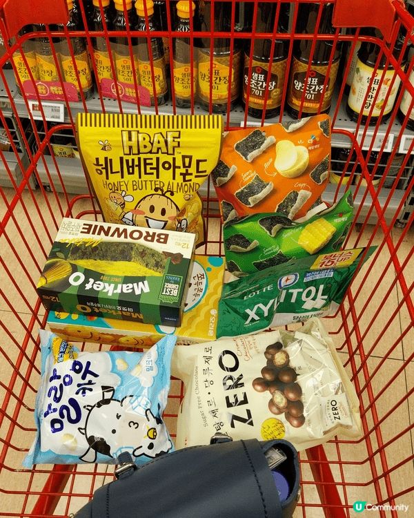 韓國零食很便宜和拉麵也非常有名，但特別牌子在香港不是常常見到...