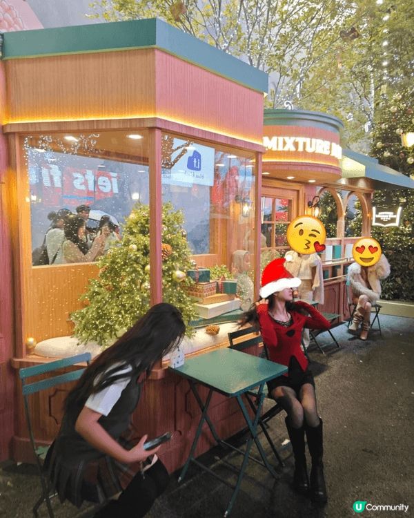 聖誕來臨，深圳也有好多商場有美美的聖誕裝飾 😍。