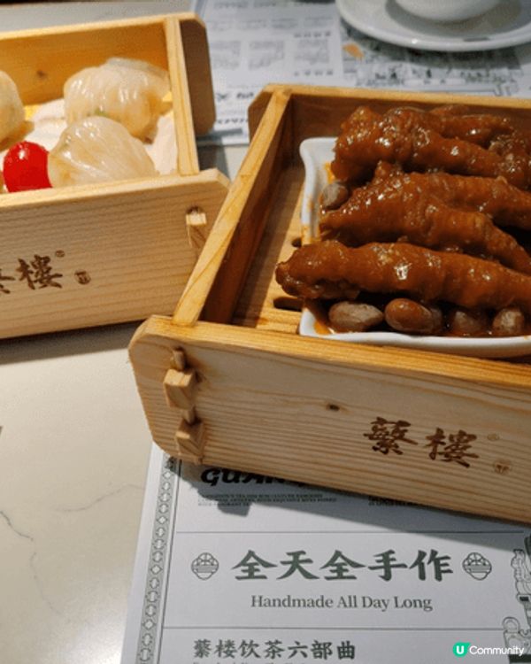 整條生魚放進冬瓜火鍋食，非常鮮甜又健康，推薦給經常北上大魚大...