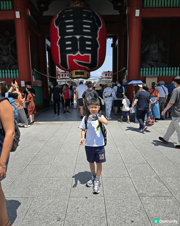 我這次去東京去了雷門同迪士尼，主要係同小朋友去