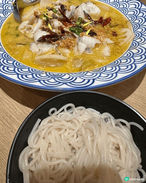 我每個星期都會出去食我至愛嘅酸菜魚，呢間位於馬鞍山嘅「小娘酸...