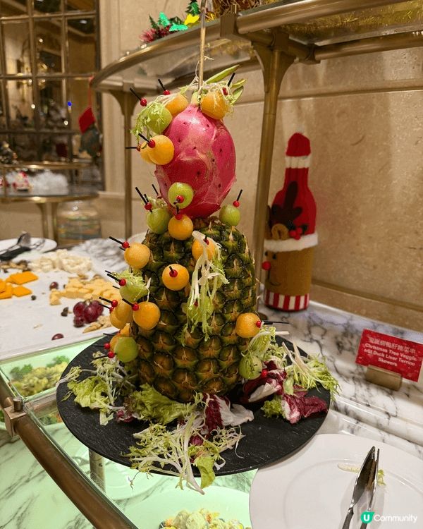 今年聖誕同老公去左食歷山酒店自助餐，呢間酒店之前都想試，因為...