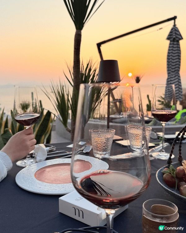 深圳大鵬灣南澳是絕美海濱勝地，粉紅時光隧道、日落懸崖餐廳、南...