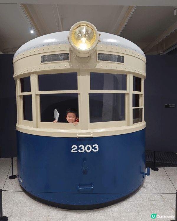 去台北鐵路博物館，因為仔仔超愛鐵路，又免費，又有playro...