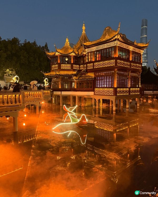 上海豫园夜景特別靚，美食更加多不勝數