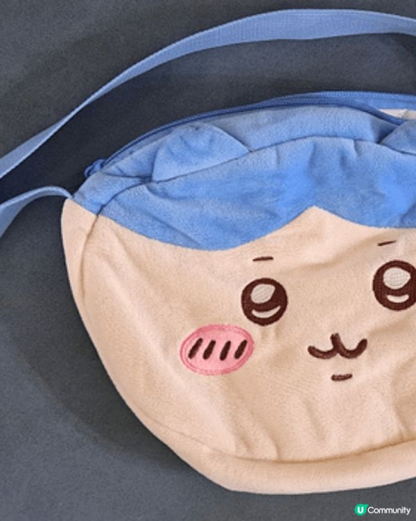 我仔最喜歡小八，有公仔，燈飾，吊飾，連畢業公仔和斜孭袋也是小...