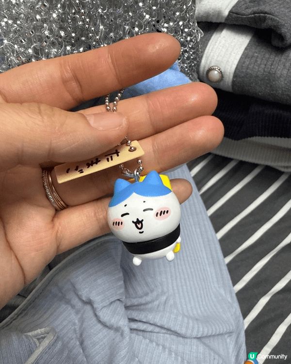 小八融入了我的生活，看到他使我心情開朗！我會繼續在世界各地搜...
