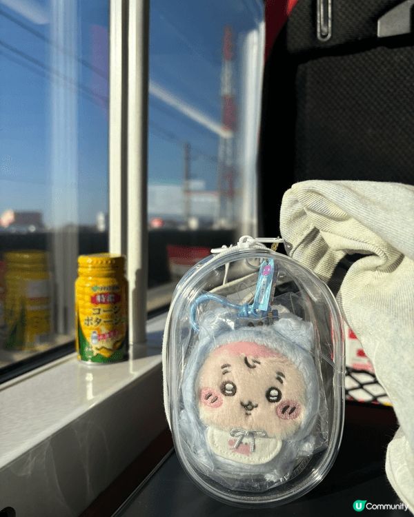 照片分別係香港、澳門同日本影，我帶住chiikawa去唔同地...