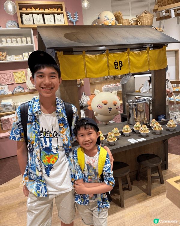 東京Chiikawa Bakery 裝修非常吸引，周圍也有可...